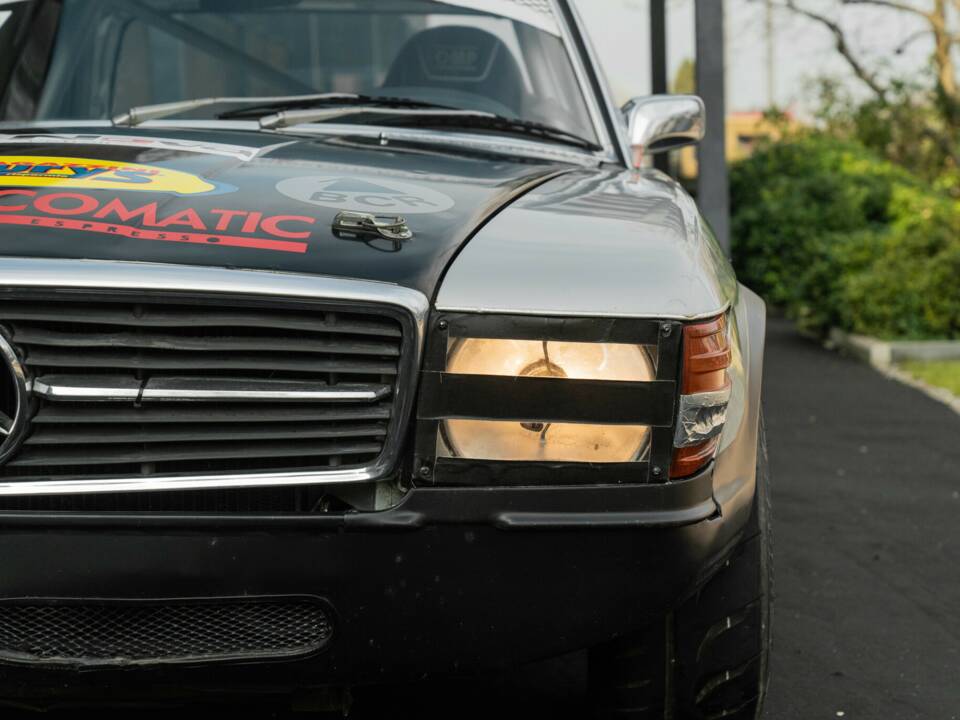 Obraz 21/40 pojazdu Mercedes-Benz 350 SLC (1973)
