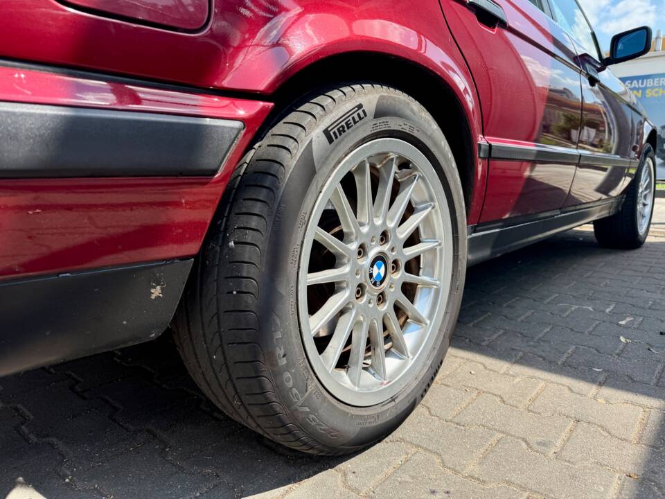Bild 5/12 von BMW 525ix Touring (1995)