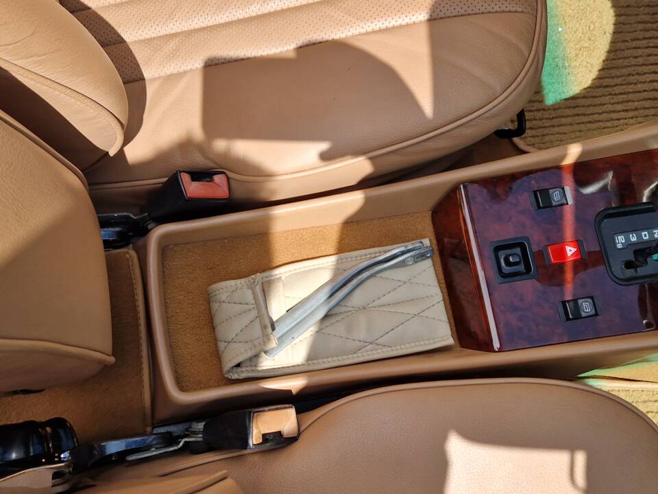 Image 51/53 de Mercedes-Benz 560 SL (1986)
