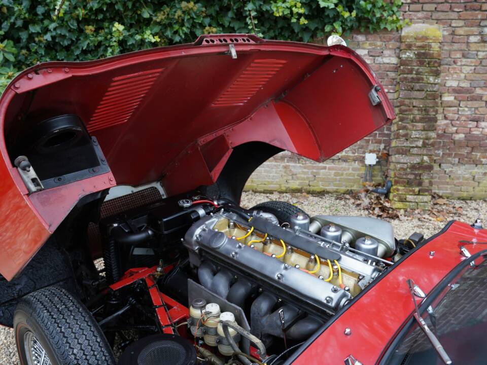 Afbeelding 11/50 van Jaguar Type E 3.8 (1963)