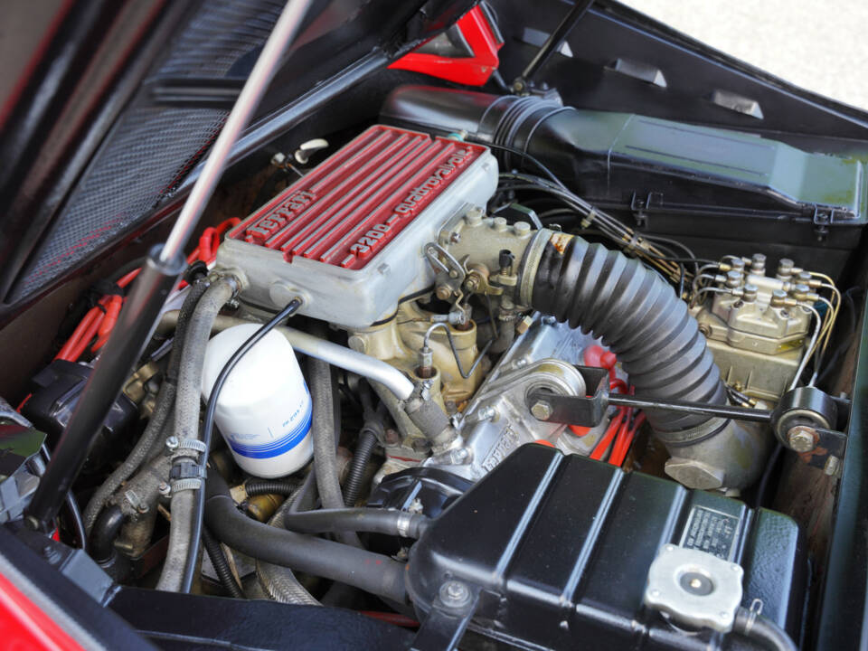 Image 26/50 of Ferrari 328 GTS (1986)