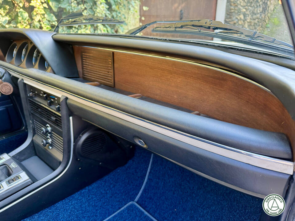 Bild 39/60 von BMW 3.0 CSi (1975)