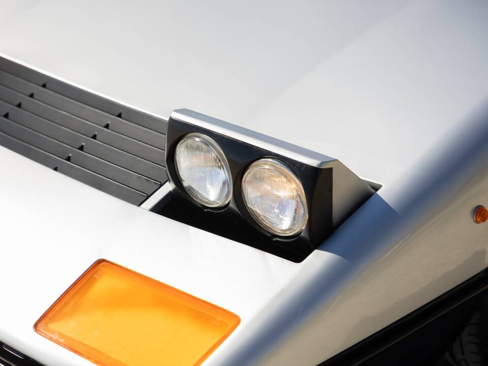 Bild 19/84 von Ferrari 512 BBi (1982)