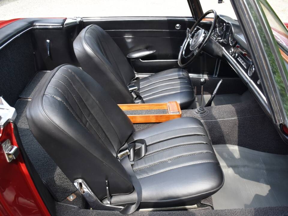 Image 23/45 of Mercedes-Benz 230 SL (1964)