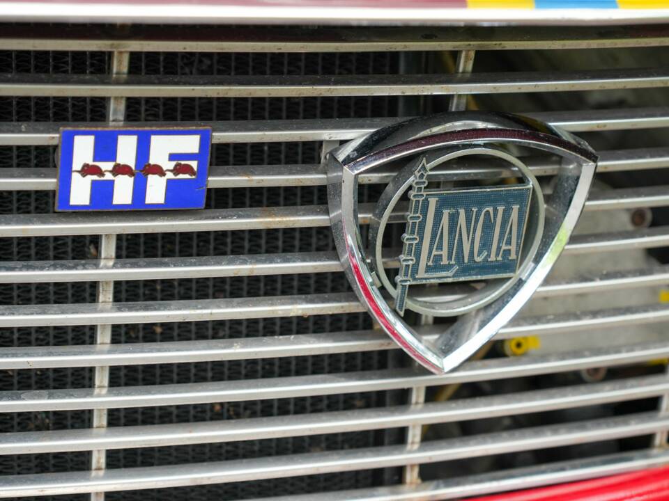 Image 32/36 of Lancia Fulvia Coupe HF 1.6 (1971)