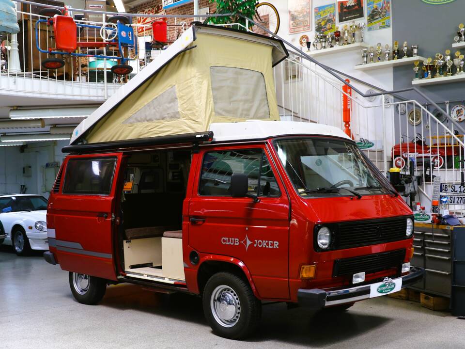 Bild 6/37 von Volkswagen T3 Westfalia Joker 1.6 TD (1985)