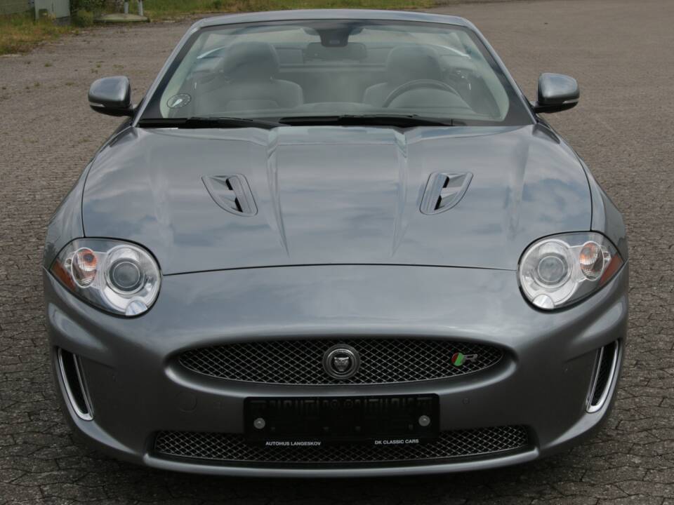 Bild 15/88 von Jaguar XKR (2010)