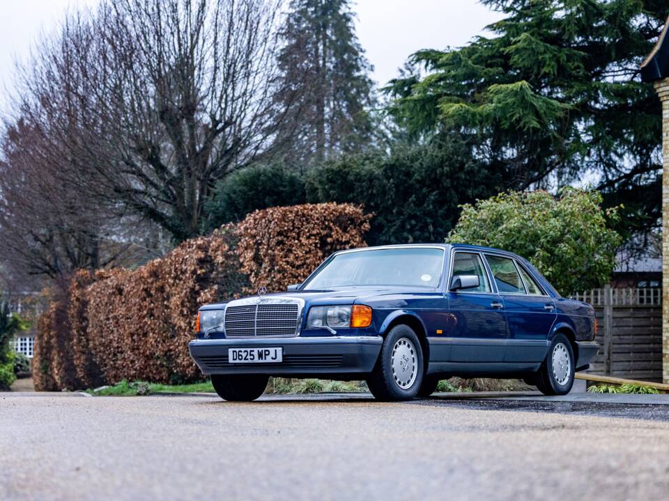 Bild 12/49 von Mercedes-Benz 560 SEL (1986)