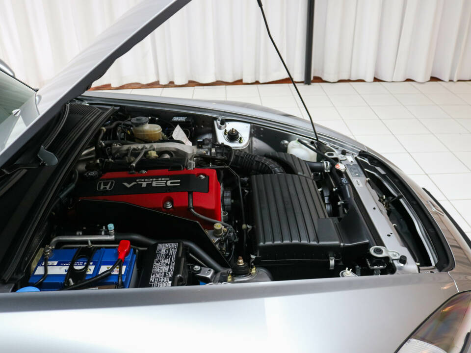 Bild 14/23 von Honda S 2000 (2001)