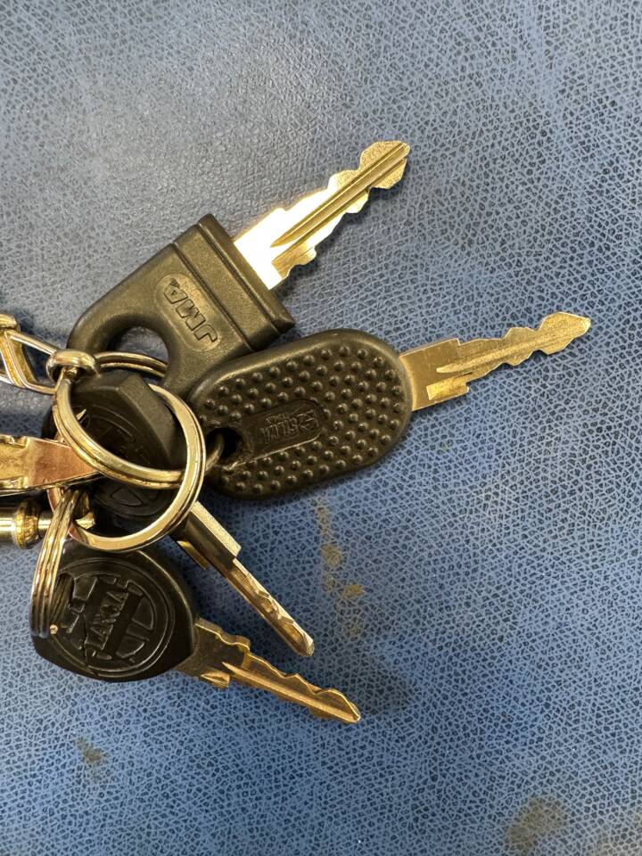 Bild 33/55 von Lancia Thema 8.32 (1991)