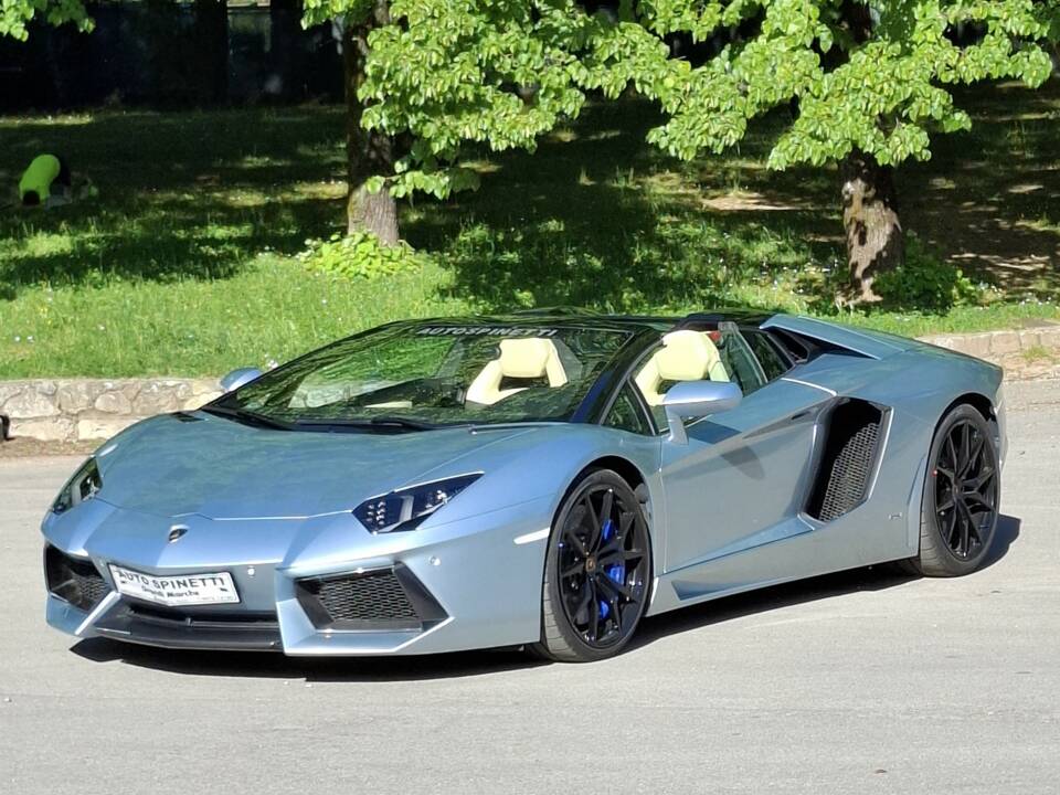 Afbeelding 3/12 van Lamborghini Aventador LP 700-4 Roadster (2015)