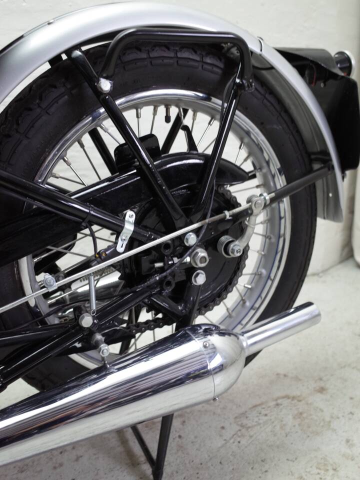 Imagen 23/25 de Triumph Tiger 100 (1939)