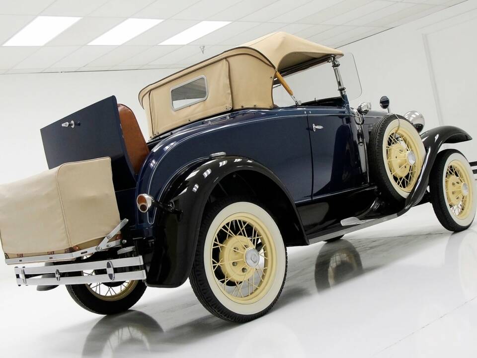 Image 57/60 of Ford Model A De Luxe (1931)