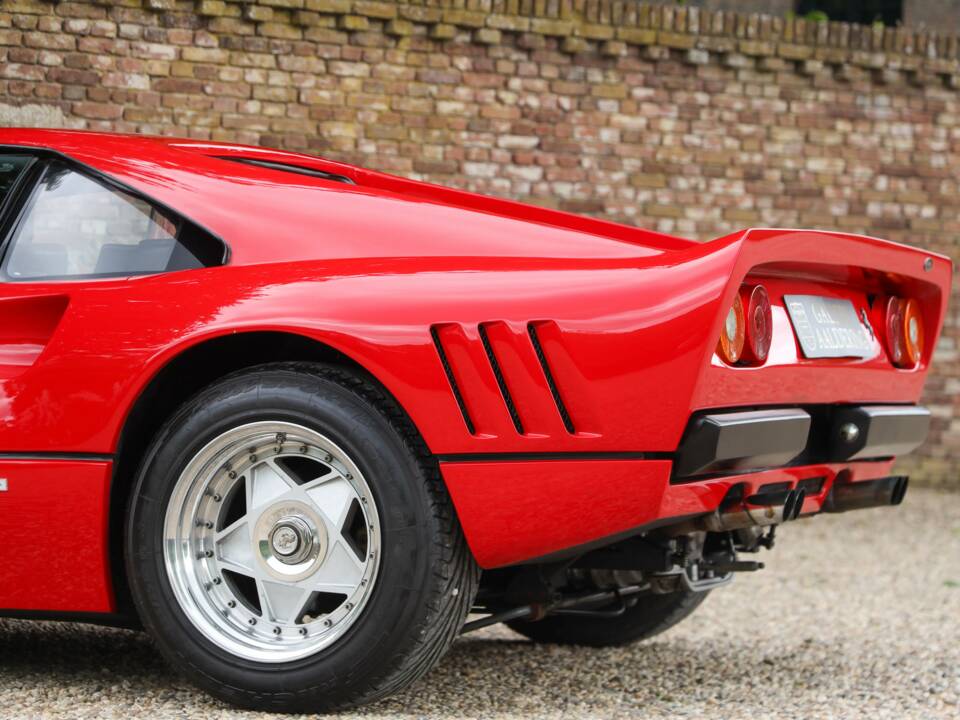 Bild 35/50 von Ferrari 328 GTB (1986)