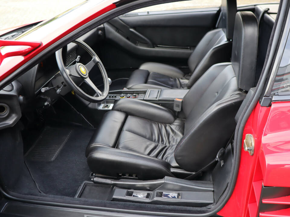 Image 3/50 of Ferrari Testarossa (1985)