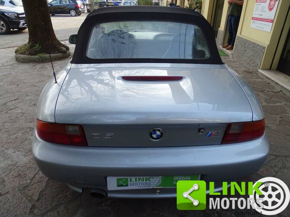 Image 8/10 de BMW Z3 1.9 (1997)