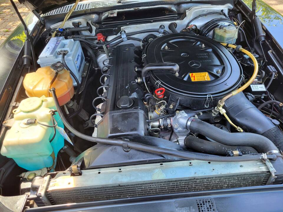 Image 11/11 of Mercedes-Benz 300 SL (1988)