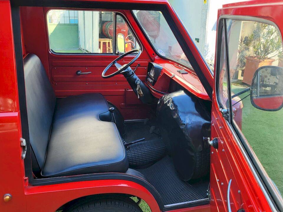 Bild 23/39 von FIAT 900 T&#x2F;E (1978)