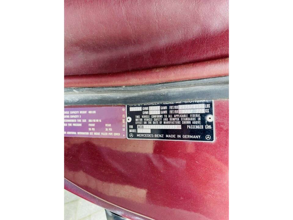 Bild 35/36 von Mercedes-Benz 560 SL (1986)