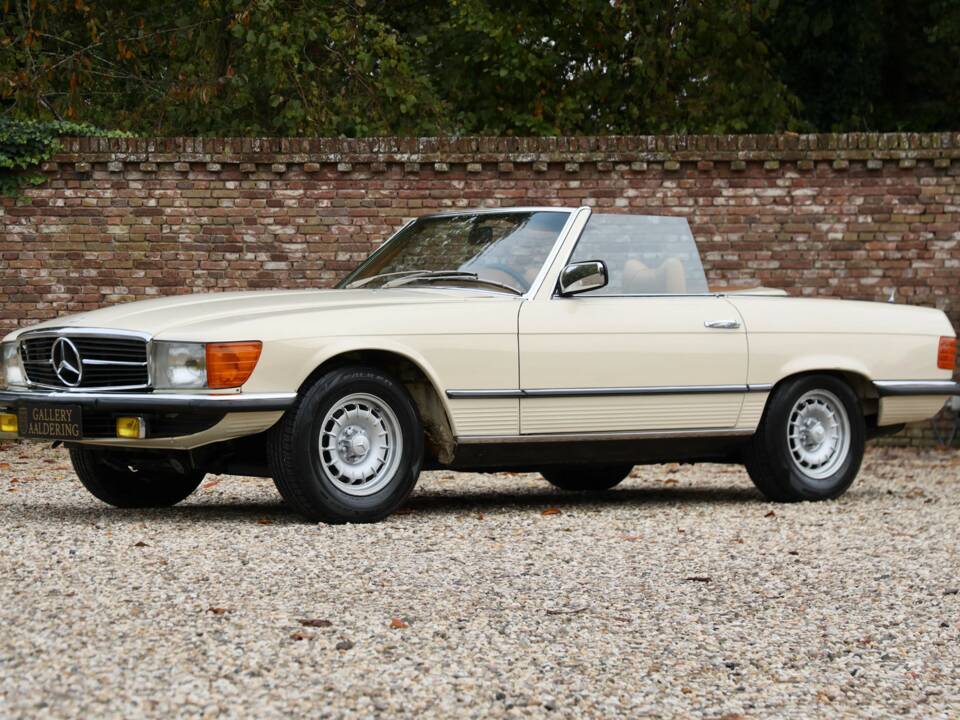 Imagen 28/50 de Mercedes-Benz 280 SL (1976)