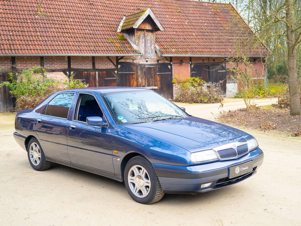 Image 14/57 of Lancia Kappa 2.0 (1995)