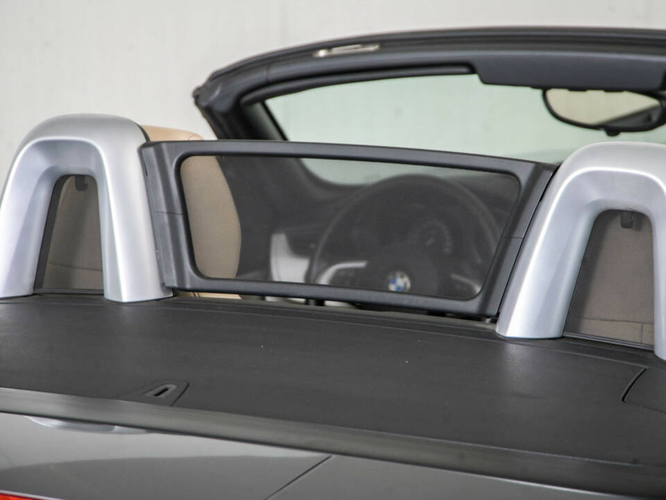 Bild 38/50 von BMW Z4 sDrive23i (2010)