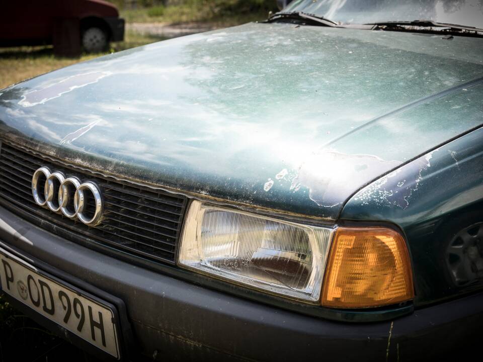 Image 7/18 of Audi 80 1.6 (1990)
