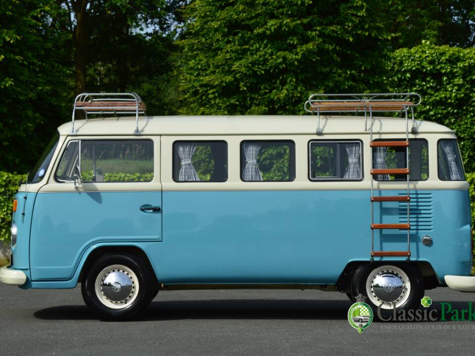 Bild 1/12 von Volkswagen T2b Camper (1976)