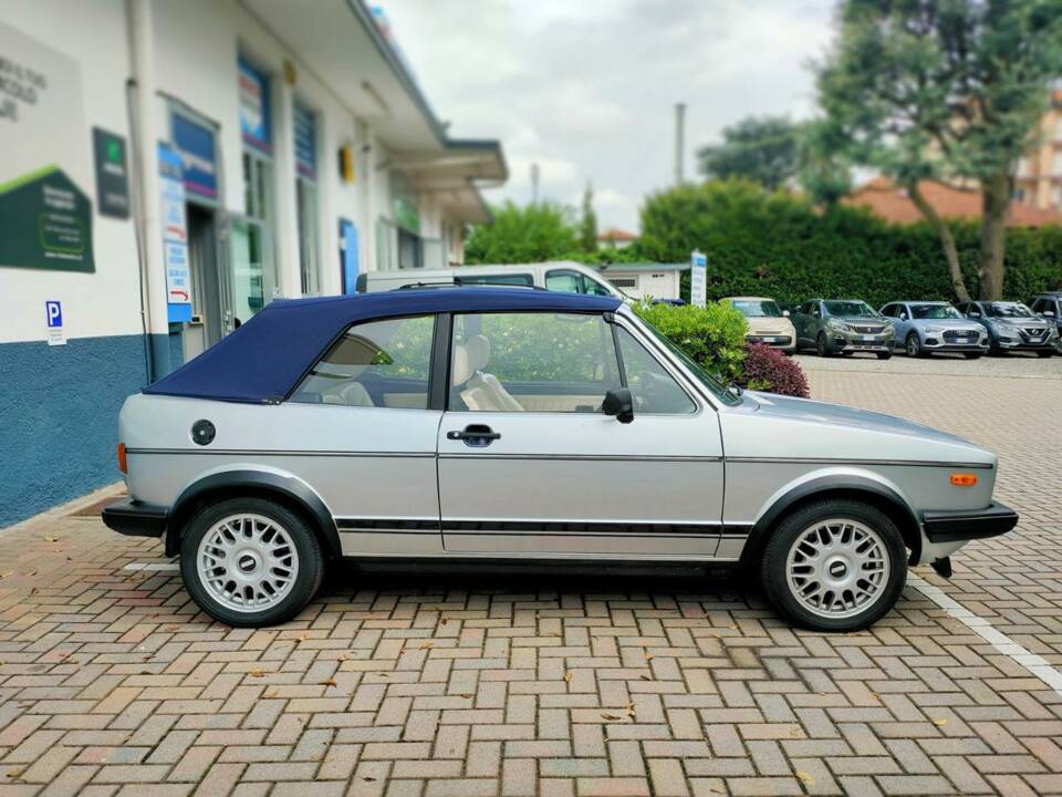 Immagine 8/10 di Volkswagen Golf I Cabrio GLi 1.6 (1981)