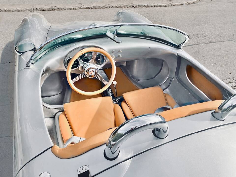 Image 8/28 of Porsche 550 Spyder RS 1500 (1954)