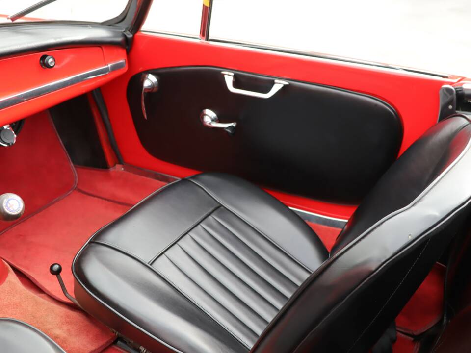 Bild 13/50 von Alfa Romeo Giulia 1600 Spider Veloce (1965)