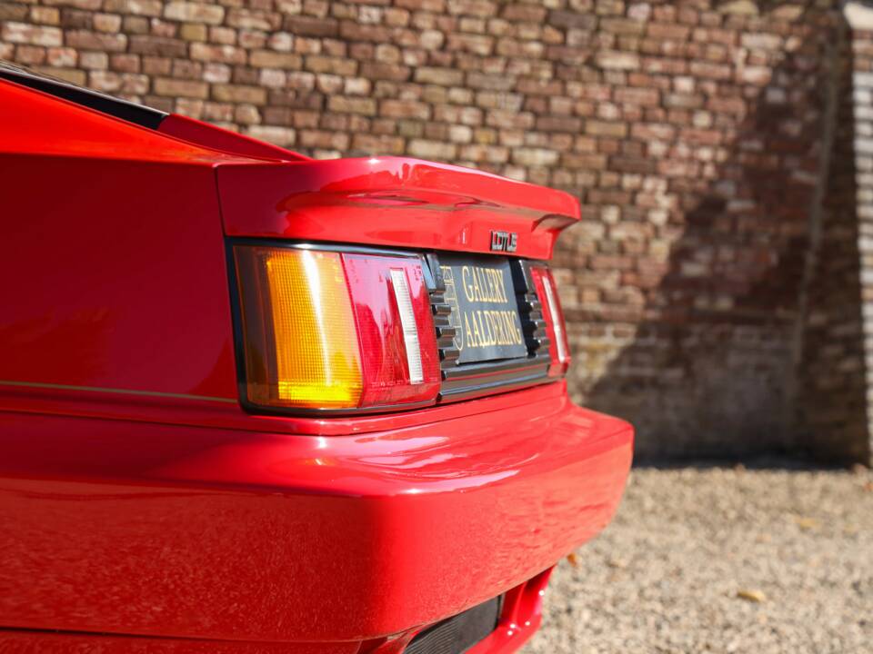 Obraz 21/50 pojazdu Lotus Esprit SE (1992)