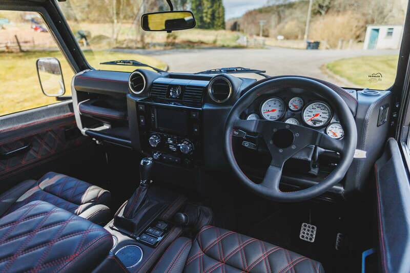 Bild 10/50 von Land Rover Defender Tophat (2007)