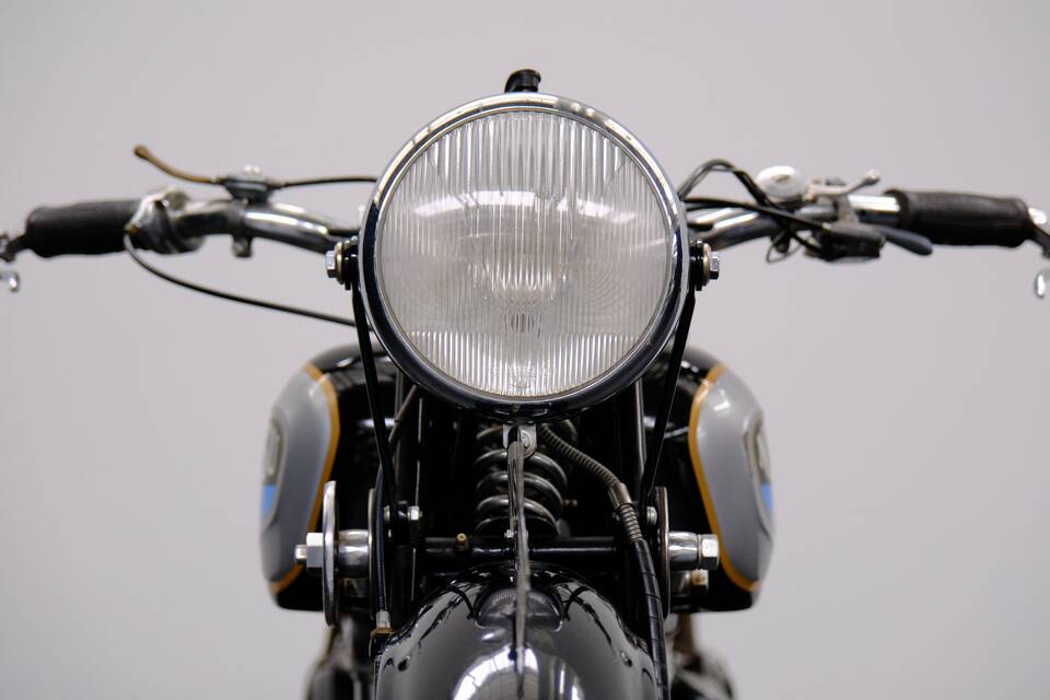 Image 30/93 de NSU 351 OSL (1937)