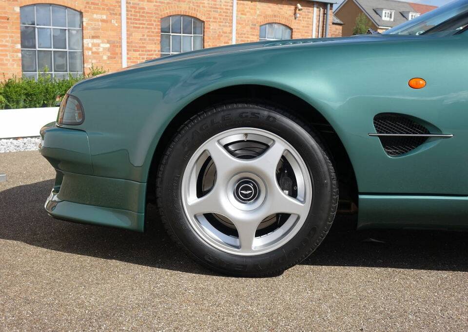 Bild 7/8 von Aston Martin Vantage Le Mans (1999)