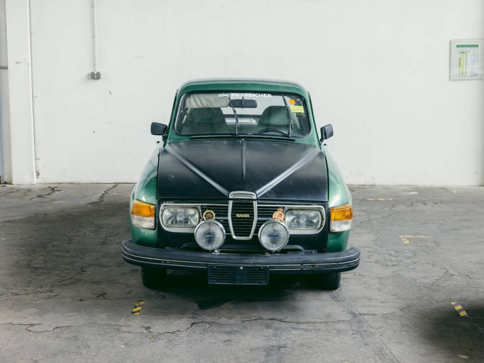 Image 2/98 de Saab 96 GL V4 (1979)