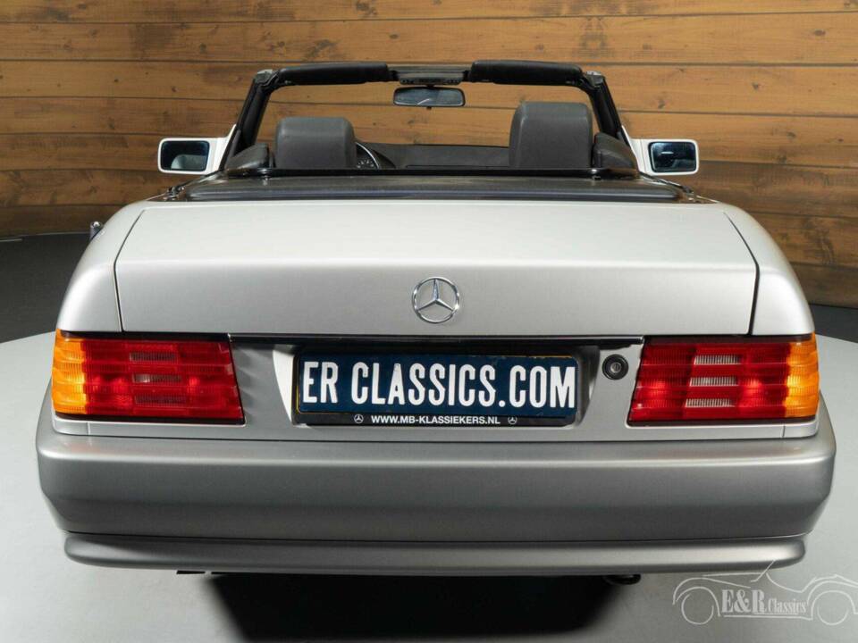 Image 17/19 de Mercedes-Benz 300 SL (1990)