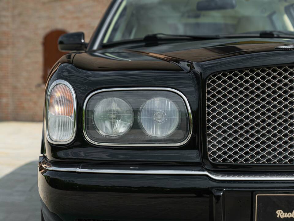 Immagine 14/50 di Bentley Arnage Red Label (1999)
