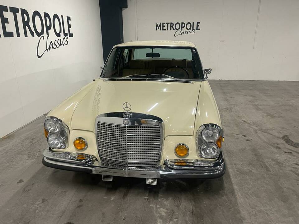 Image 3/19 of Mercedes-Benz 300 SEL 6.3 (1971)