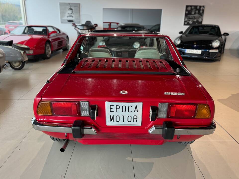 Image 22/28 of FIAT X 1&#x2F;9 (1990)