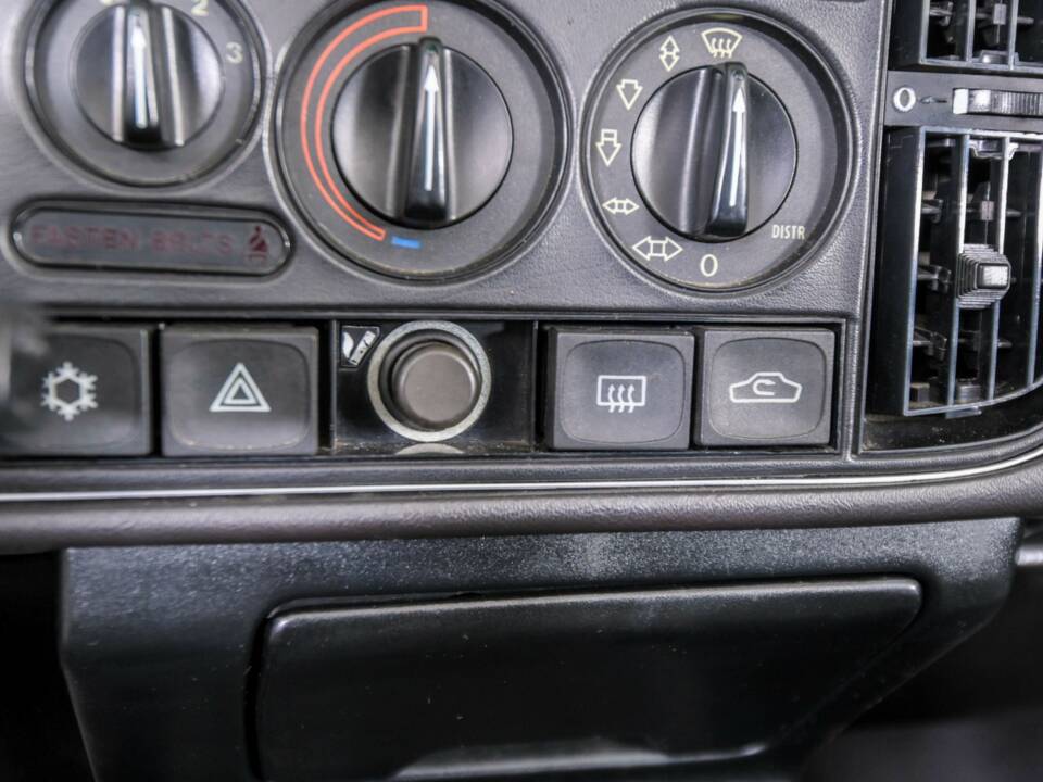 Image 33/50 de Saab 900 Turbo 16V (1988)