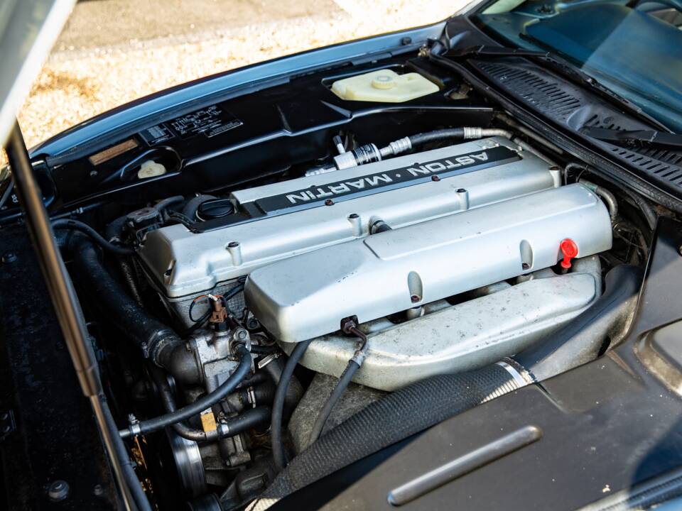Bild 14/32 von Aston Martin DB 7 Vantage Prototype (1995)