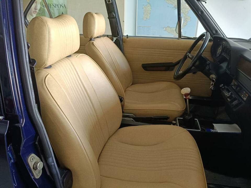 Image 24/50 de Alfa Romeo Alfetta 1.6 (1979)