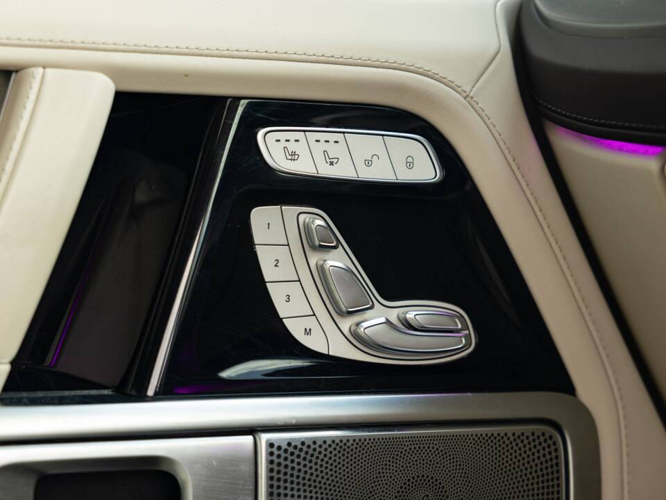 Image 42/50 of Mercedes-Benz G 63 AMG (LWB) (2020)