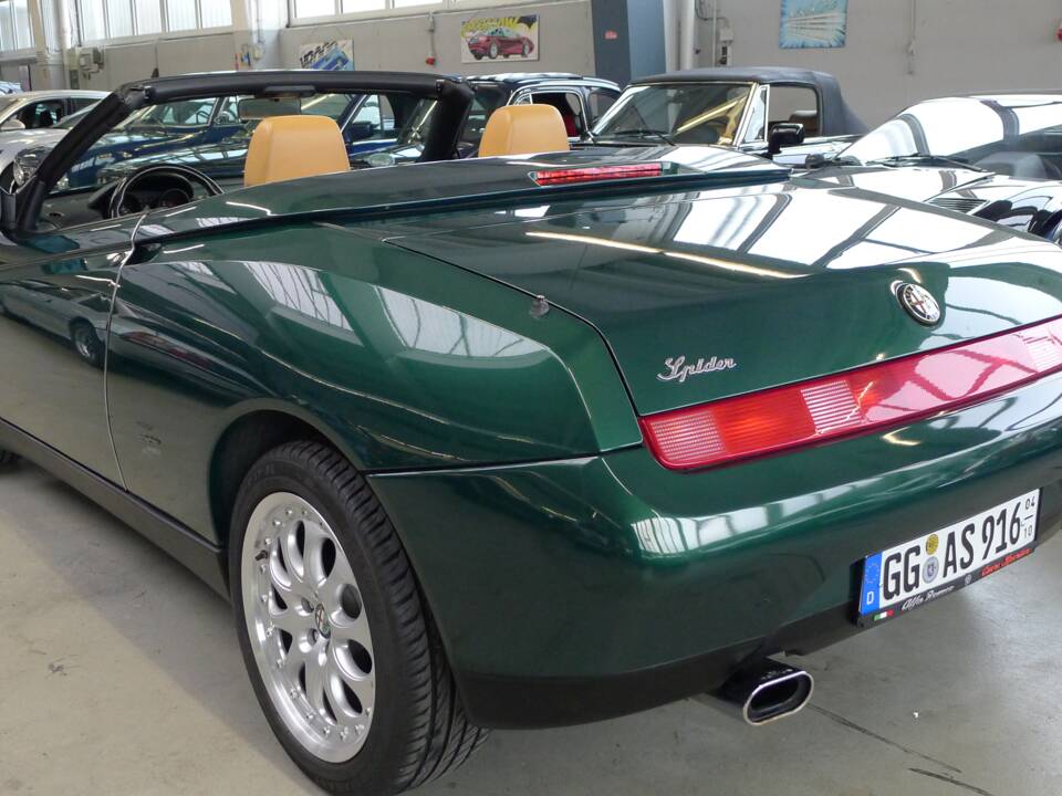 Image 29/42 of Alfa Romeo Spider 3.0 V6 12V (1997)