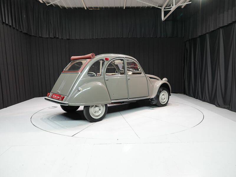 Image 2/15 de Citroën 2 CV  AZ (1966)