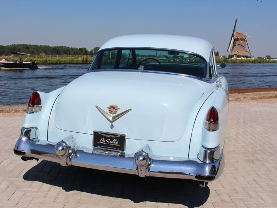 Image 17/43 of Cadillac 62 Sedan (1953)