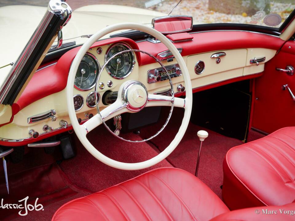 Image 8/61 of Mercedes-Benz 190 SL (1959)