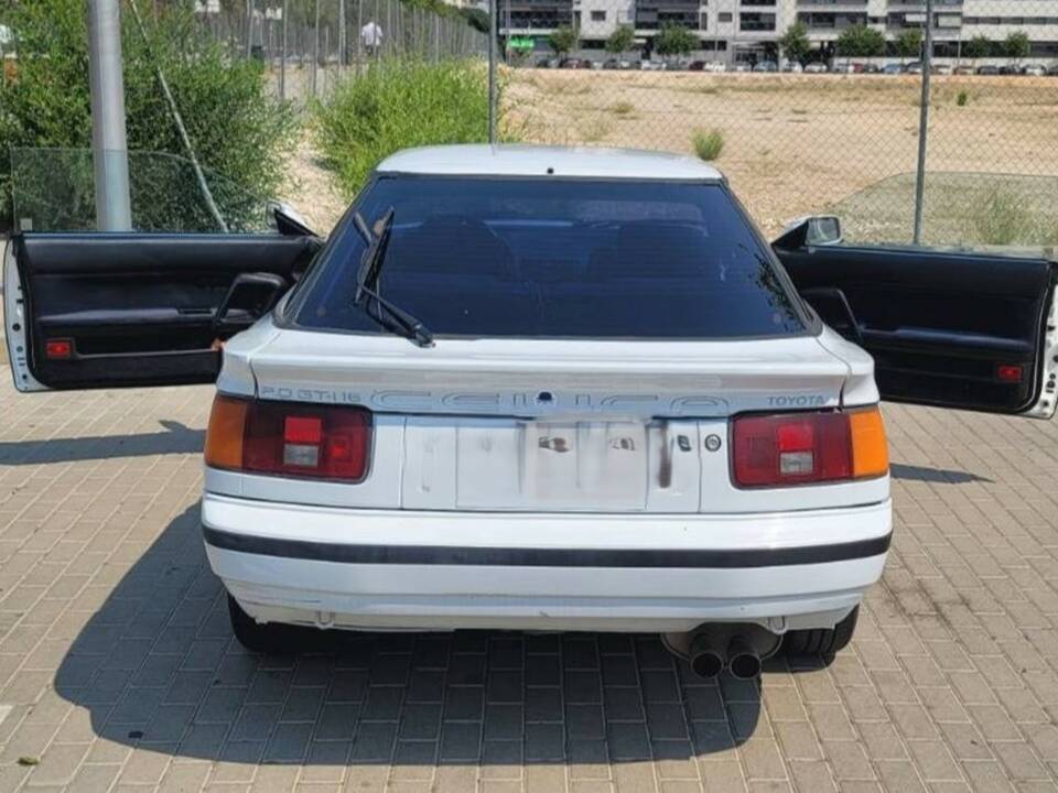 Image 6/8 of Toyota Celica 2.0 GTi (1989)