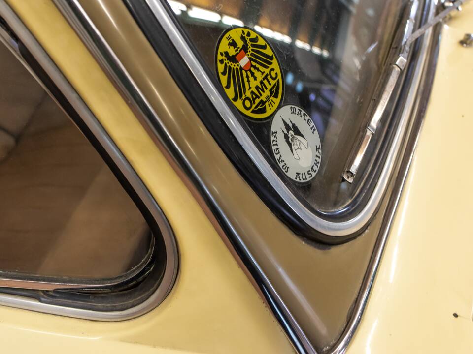 Image 5/20 of Steyr-Puch 1100 (1960)